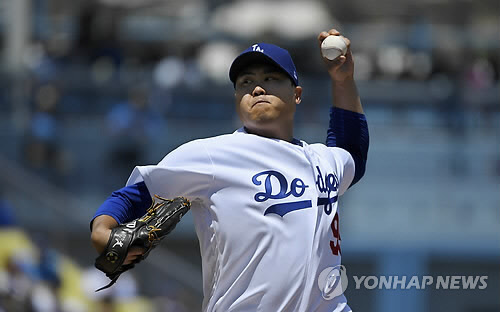 온라인 매체인 '디애슬레틱'이 올해 미국프로야구(MLB) 내셔널리그 사이영상 후보 1순위로 류현진(사진)을 점찍었다. <연합뉴스>
